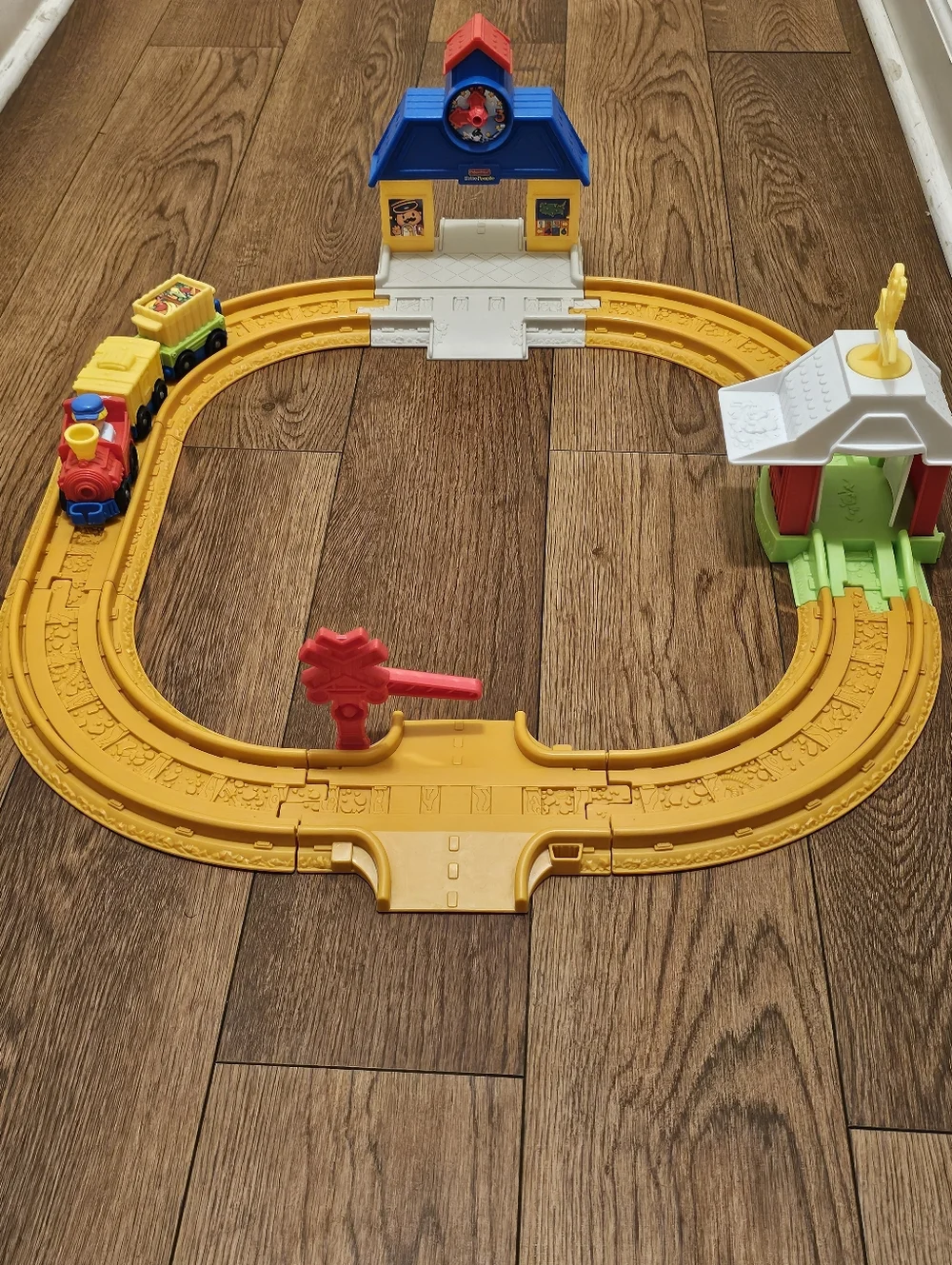 Fisher Price Little People Wheelies Connect N Play Railway Train Set Sound Works